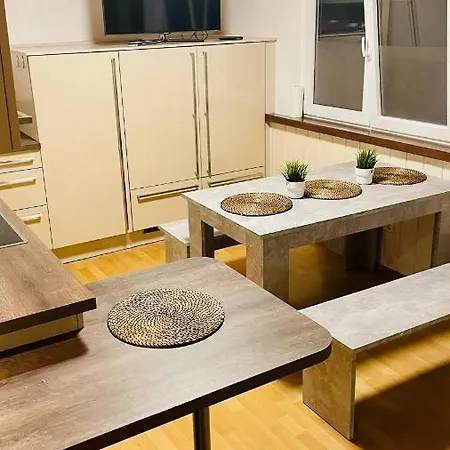 Haus Mit 3 - Ideal Fuer Monteure & Gruppen *